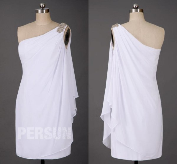 robe de mariée courte asymétrique