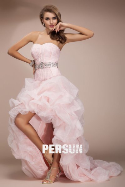 Robe pour mariage bustier coeur courte rose bijoux